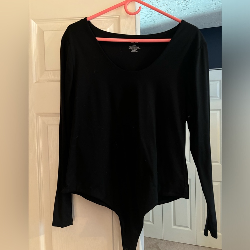 Nuuds long sleeve scoop neck bodysuit in black